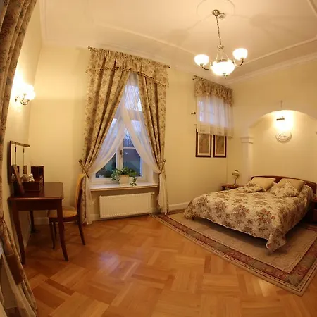 Pensionat Palac Bugaj *