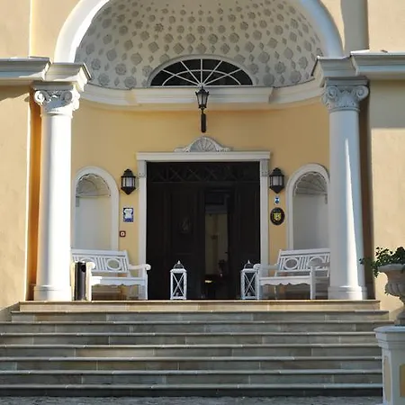 Palac Bugaj Raszkow (Greater Poland)