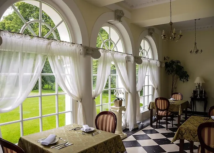 Palac Bugaj Raszkow (Greater Poland)